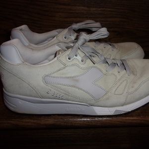 Mens Diadora 8000 Tan/White/Grey Running Shoes